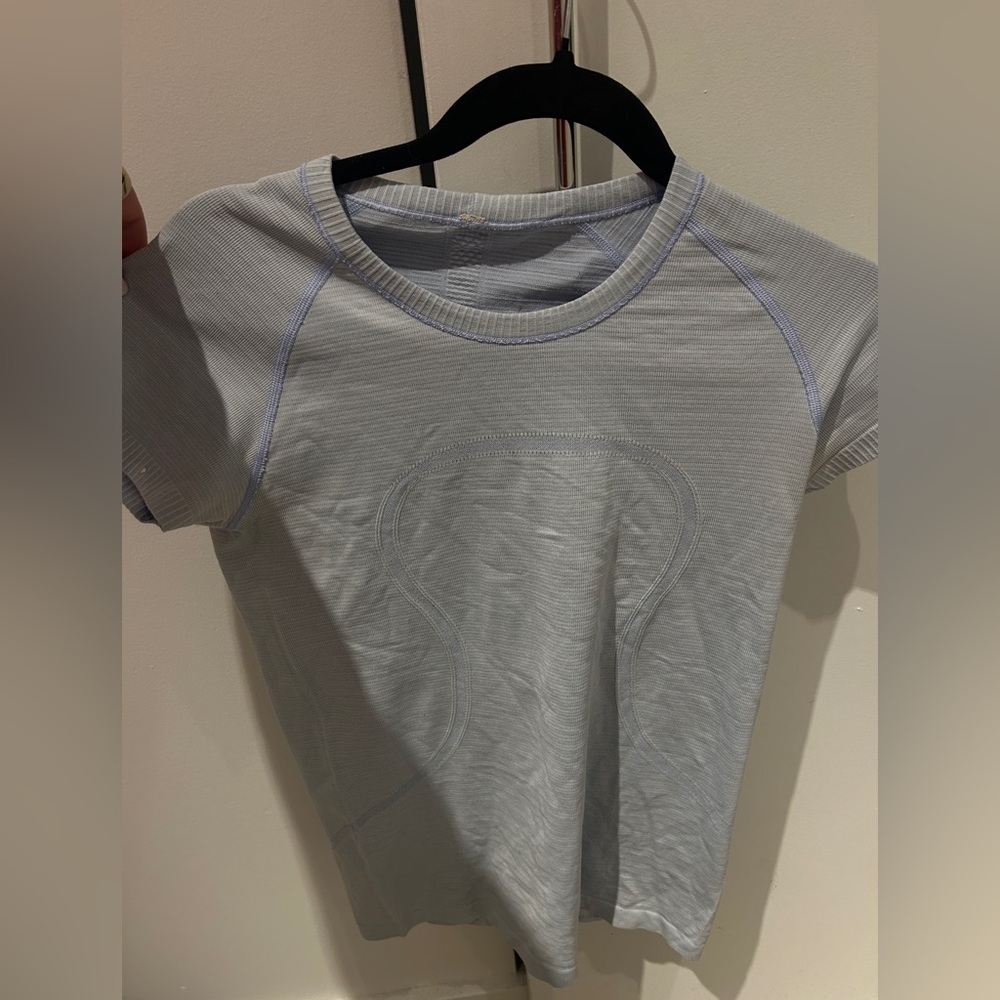 Lululemon top